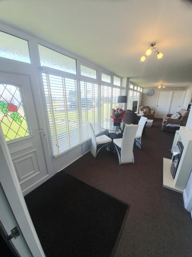 Grand Chalet 64 Disabled Friendly Skegness Buitenkant foto
